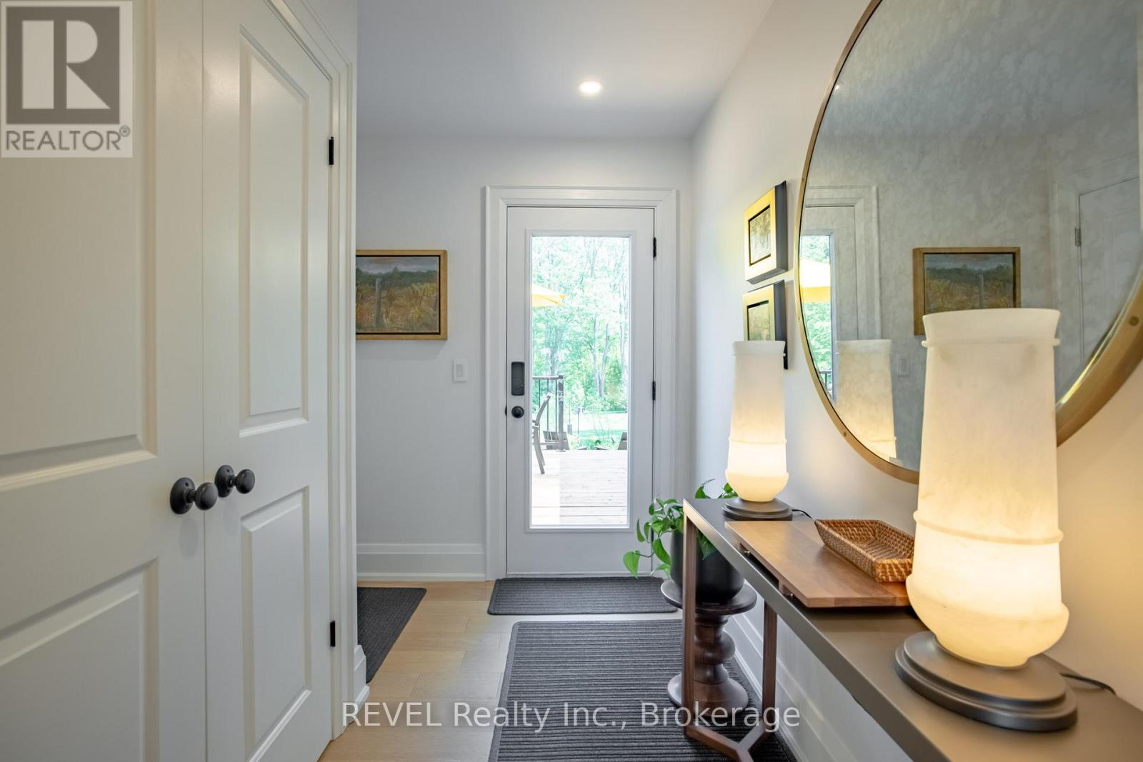 74 Montgomery Road, Welland, Ontario  L3C 2Y3 - Photo 17 - X12477410