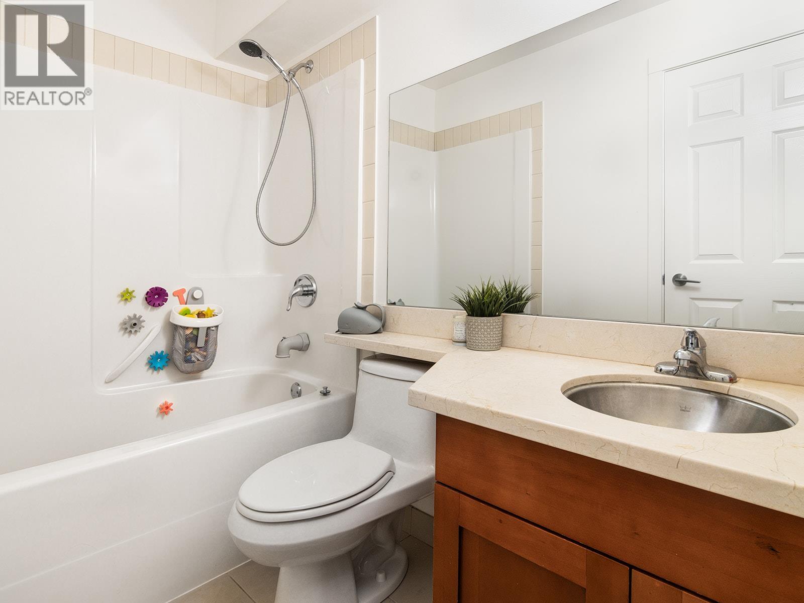 2 1261 Main Street, Squamish, British Columbia  V8B 0P7 - Photo 15 - R3061271