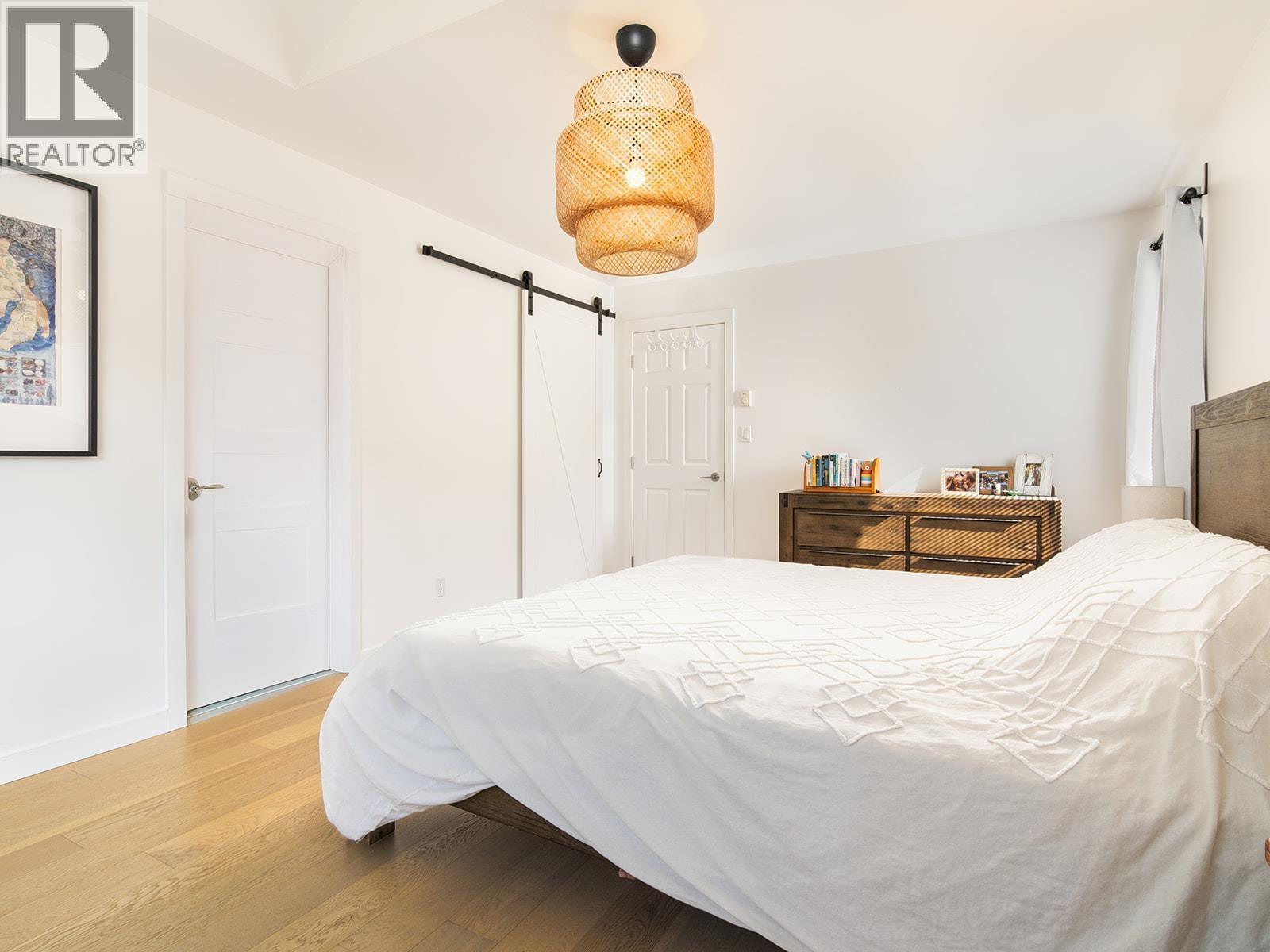 2 1261 Main Street, Squamish, British Columbia  V8B 0P7 - Photo 18 - R3061271