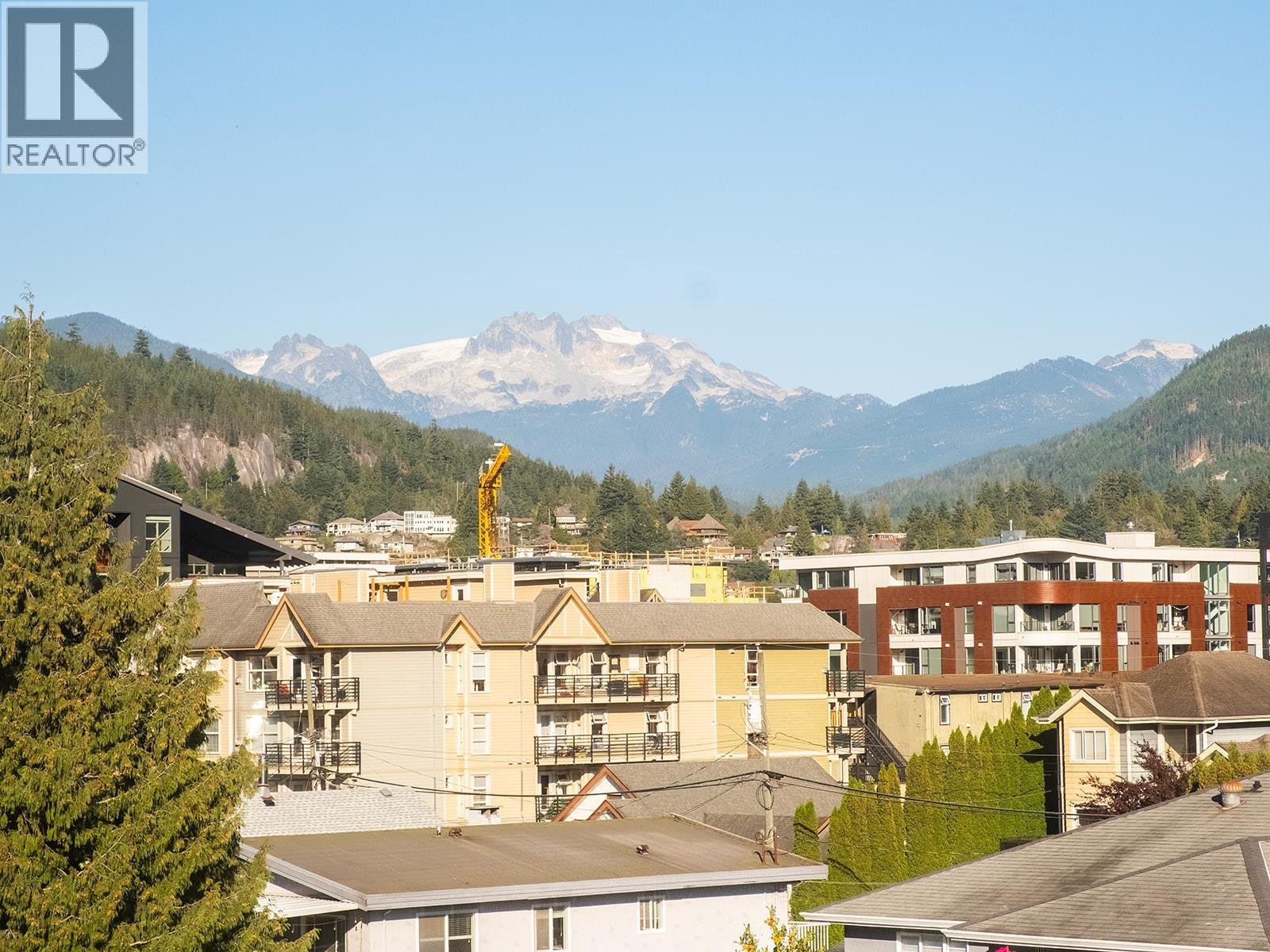 2 1261 Main Street, Squamish, British Columbia  V8B 0P7 - Photo 27 - R3061271