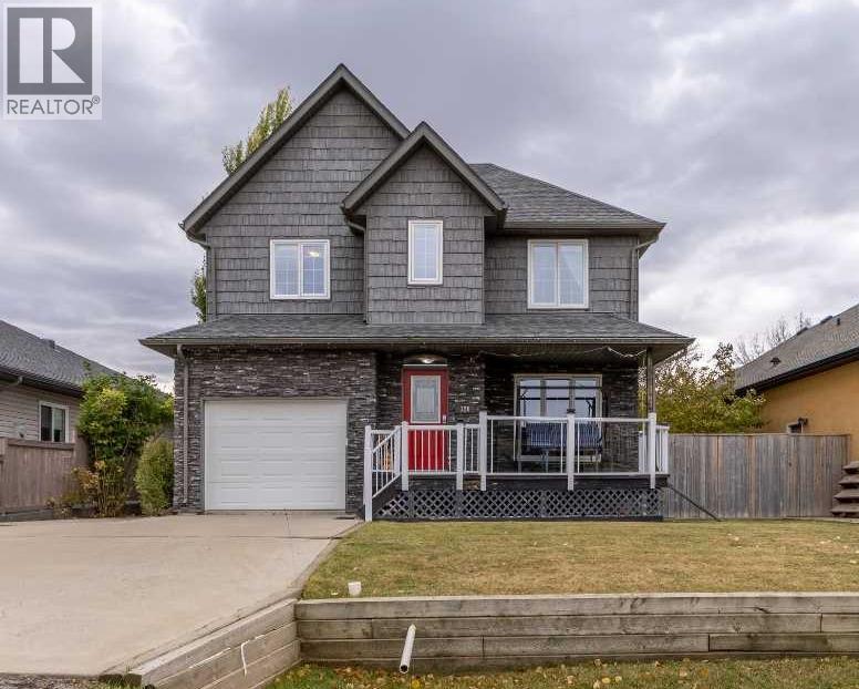 326 Stephens Avenue, Diamond City, Alberta  T0K 0T0 - Photo 1 - A2265547
