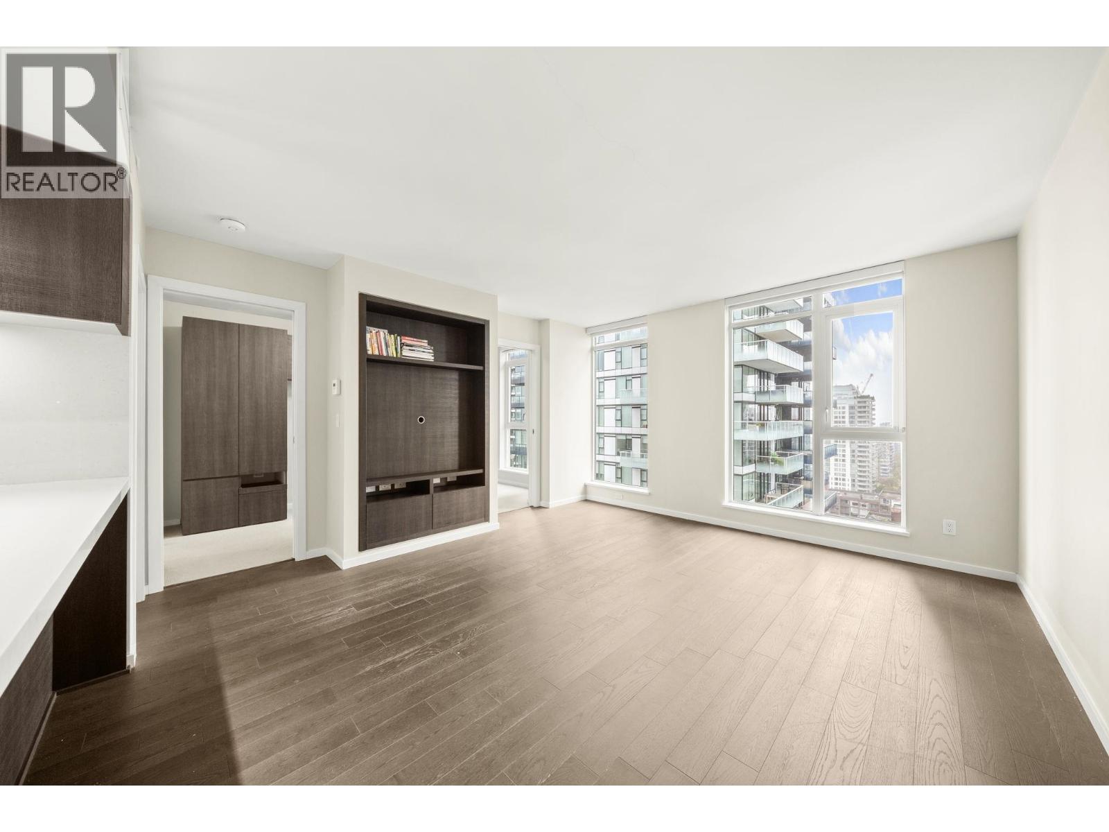 2301 1351 Continental Street, Vancouver, British Columbia  V6Z 0C6 - Photo 3 - R3061211