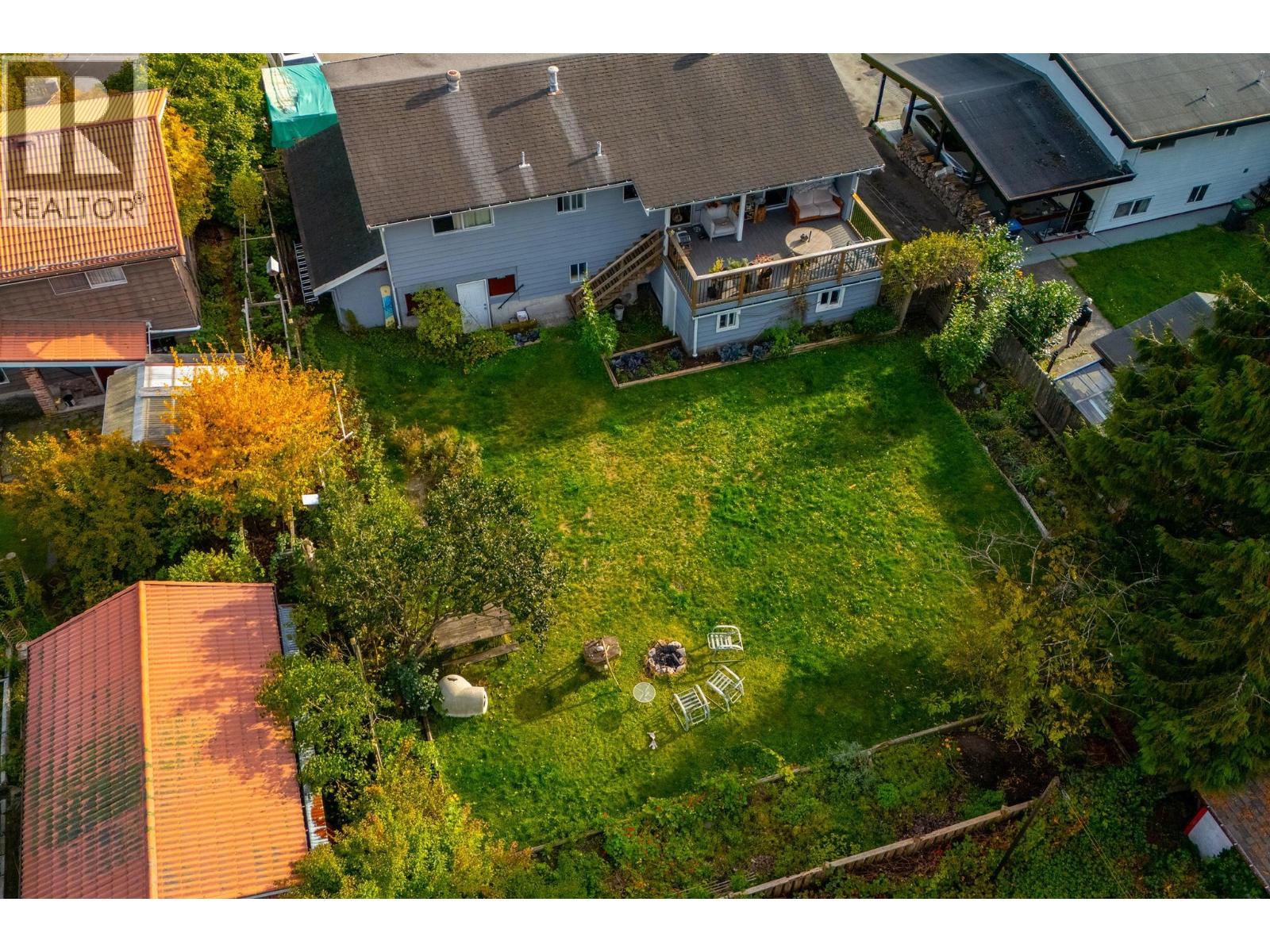 38159 Hemlock Avenue, Squamish, British Columbia  V8B 0X6 - Photo 7 - R3056199