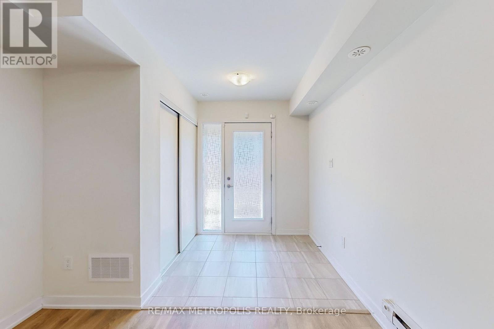 510 - 1865 Pickering Parkway, Pickering, Ontario  L1V 0H2 - Photo 5 - E12477354