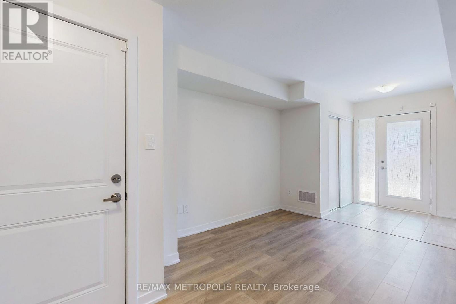 510 - 1865 Pickering Parkway, Pickering, Ontario  L1V 0H2 - Photo 9 - E12477354