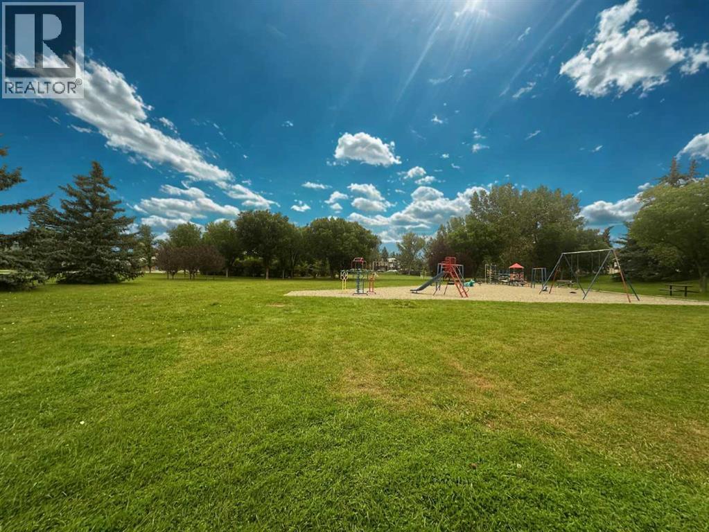 2313 Richmond Road Sw, Calgary, Alberta  T2T 5E3 - Photo 9 - A2204360