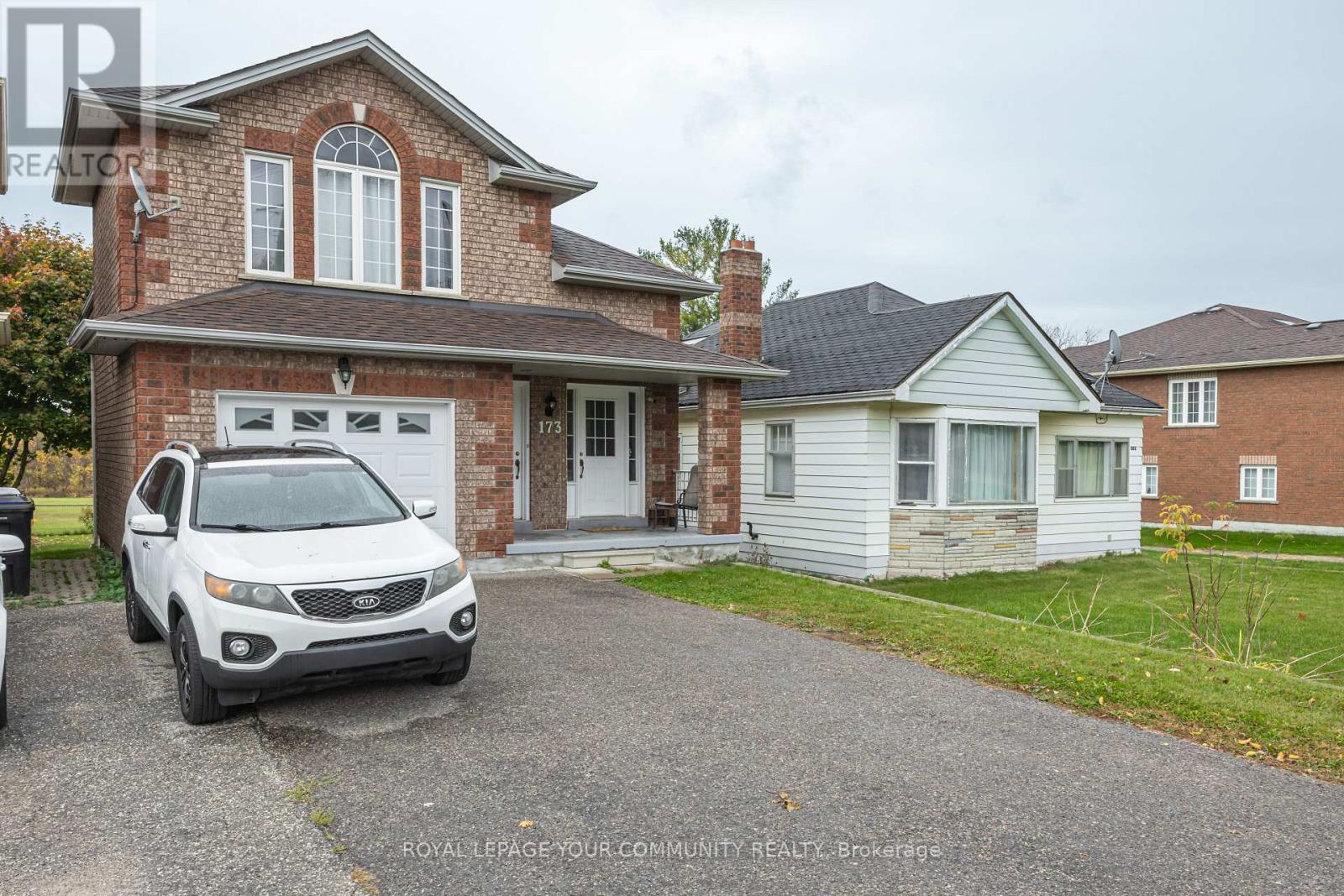 173 Simcoe Road, Bradford West Gwillimbury, Ontario  L3Z 1Y3 - Photo 3 - N12477324