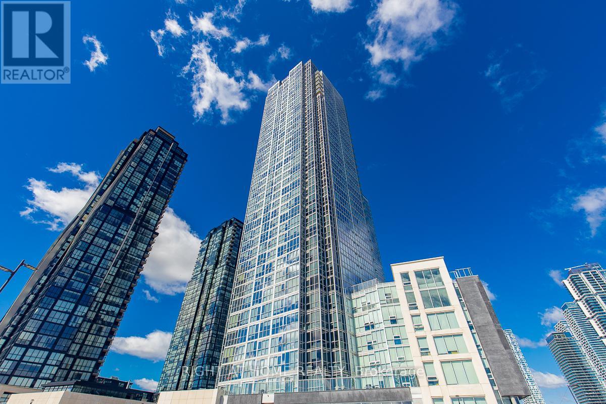 902 - 2908 HIGHWAY 7, Vaughan, Ontario