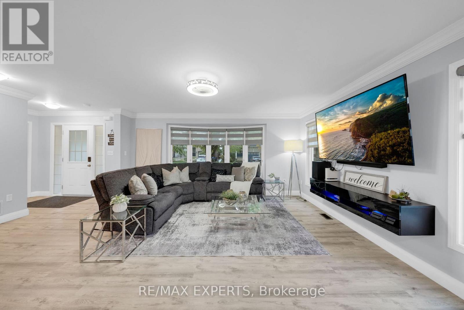 1 Nunn Crescent, New Tecumseth, Ontario  L9R 0C6 - Photo 11 - N12477337