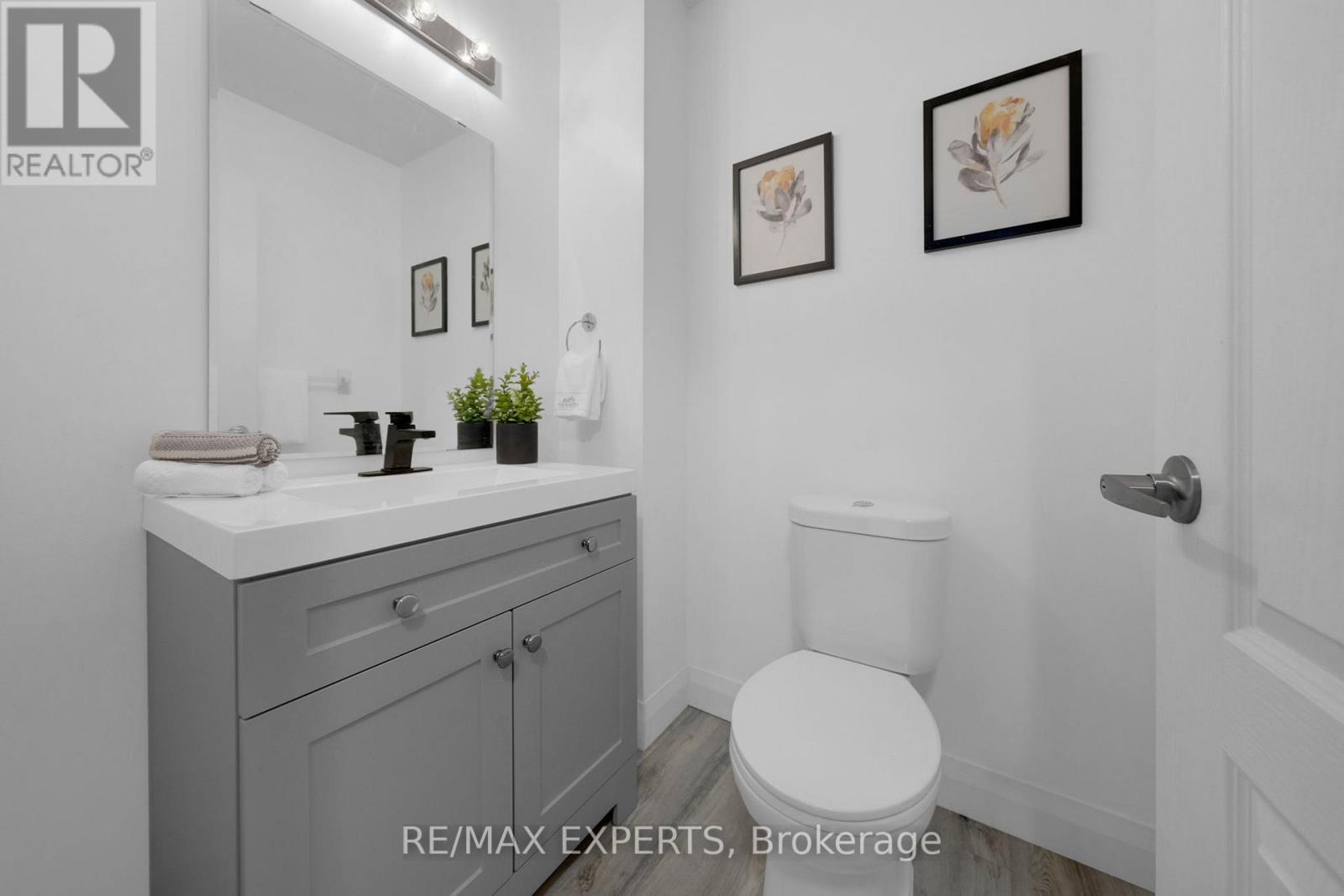 1 Nunn Crescent, New Tecumseth, Ontario  L9R 0C6 - Photo 22 - N12477337