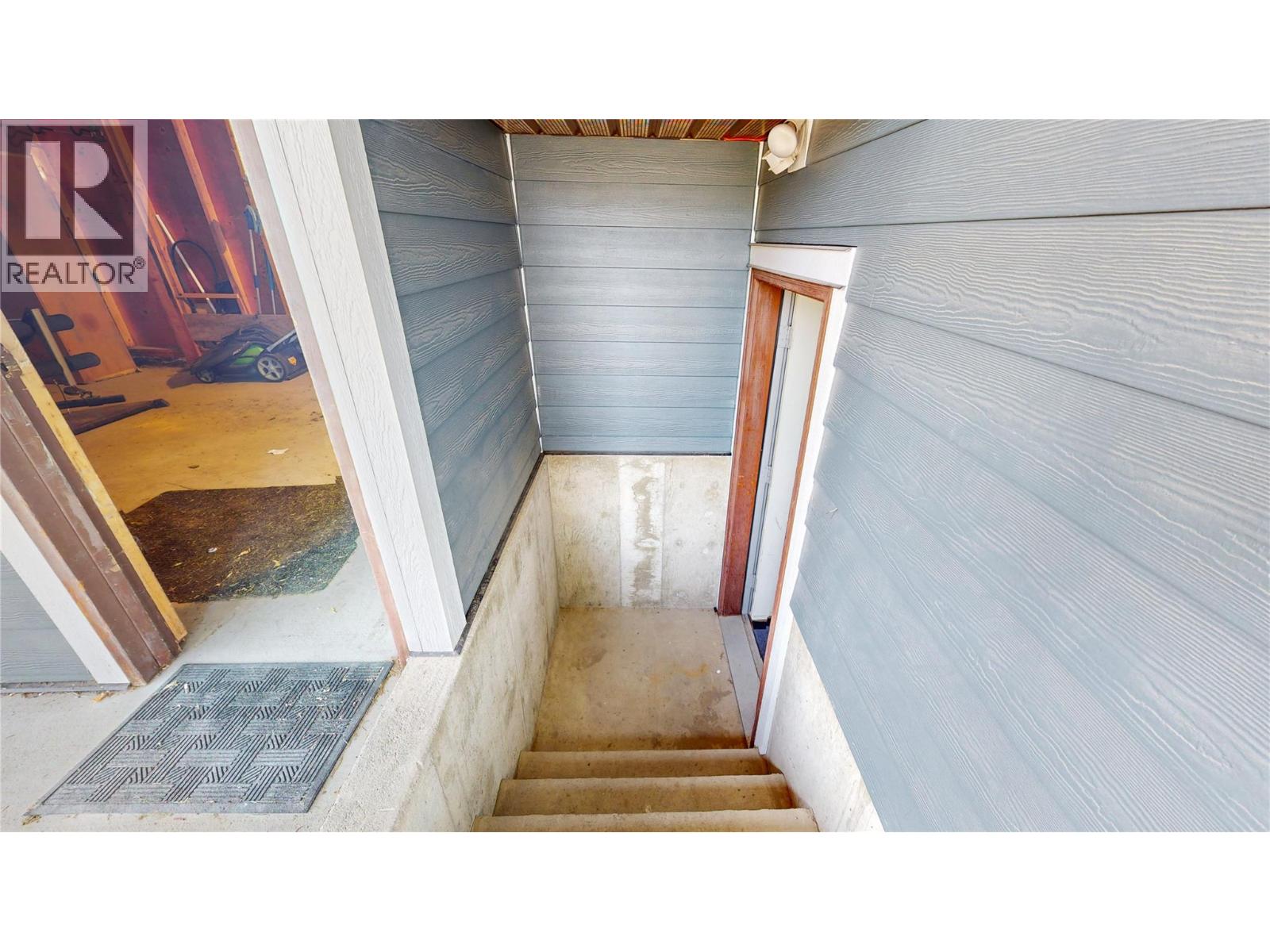 303 5th Street S, Cranbrook, British Columbia V1C 1J5 - Photo 16 - 10366486