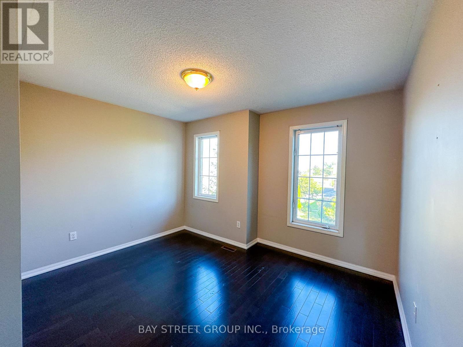 216 Equator Crescent, Vaughan, Ontario  L6A 2Y1 - Photo 12 - N12477349
