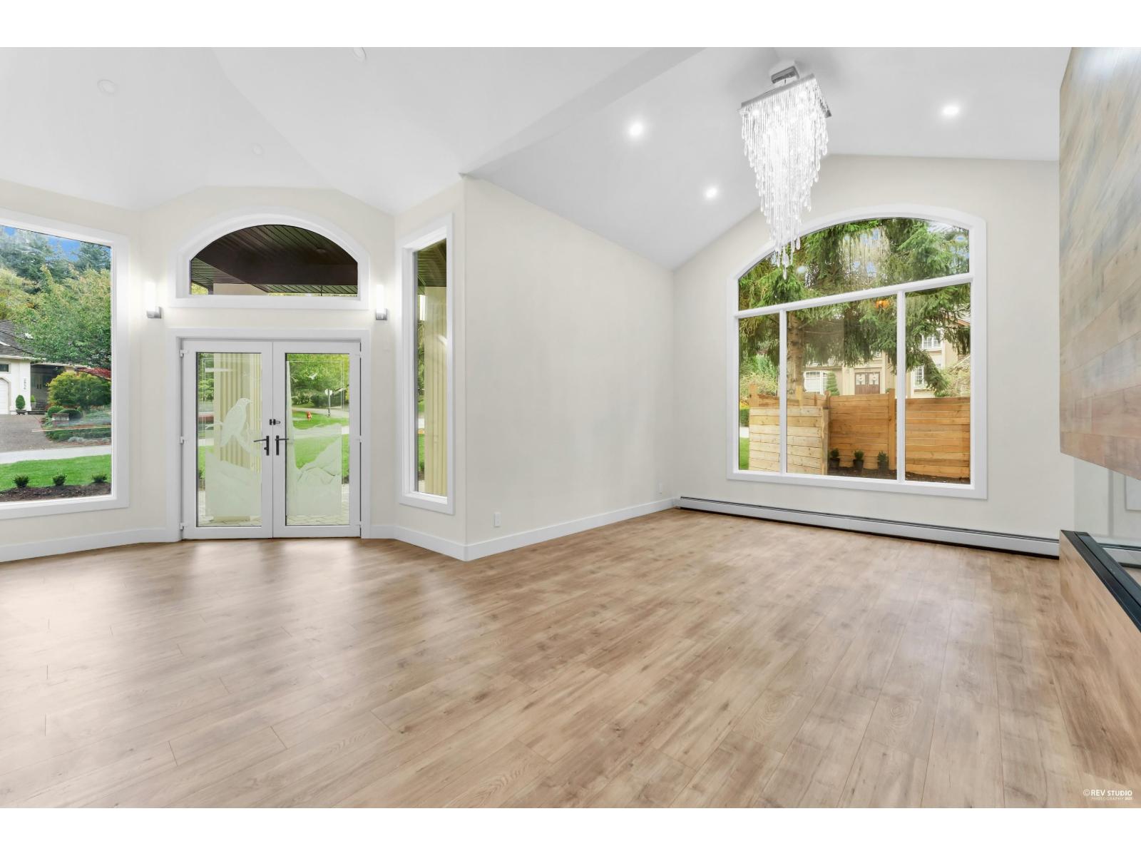 14099 28a Avenue, Surrey, British Columbia  V4P 2H8 - Photo 4 - R3061277