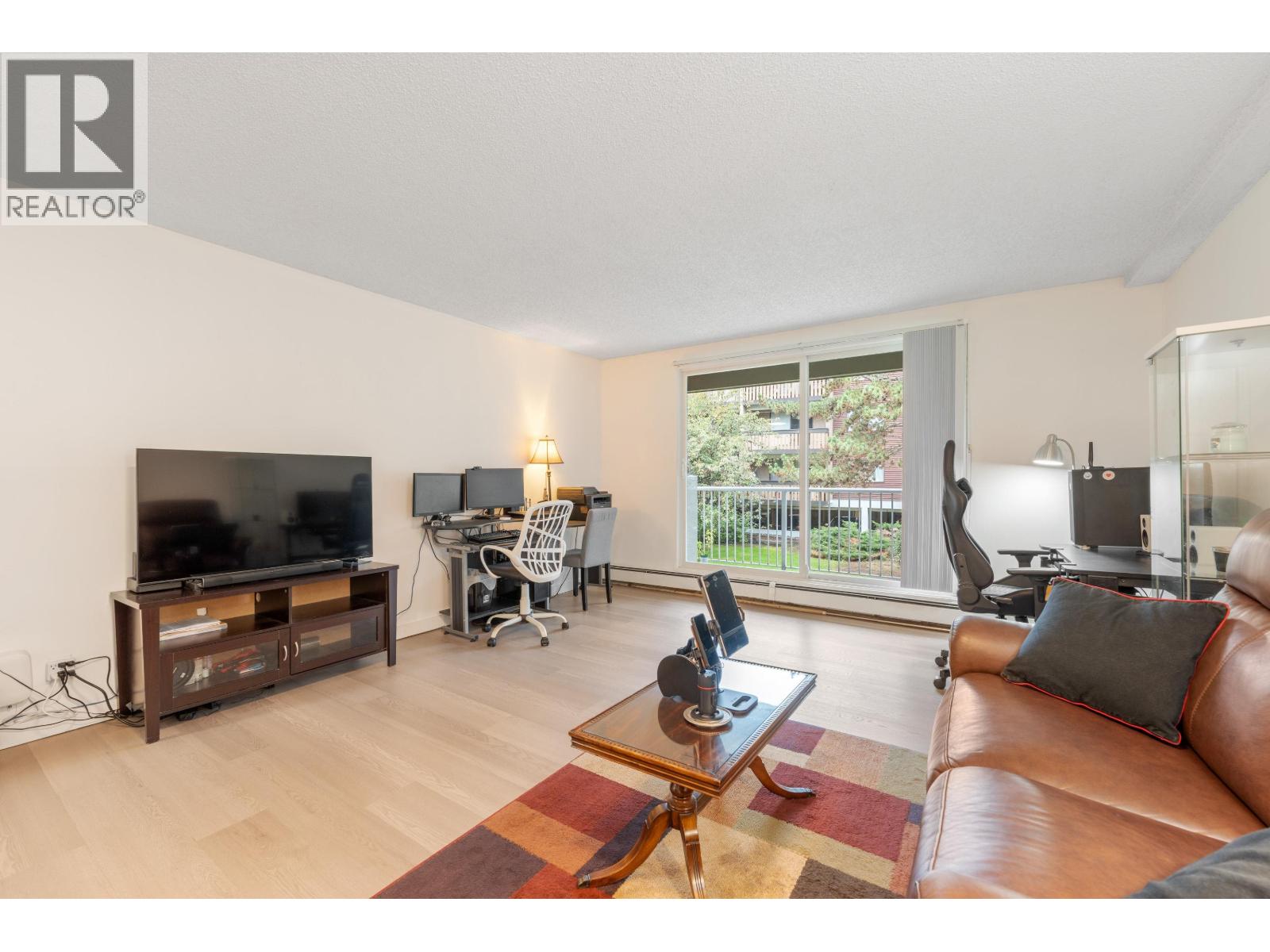 116 8870 Citation Drive, Richmond, British Columbia  V6Y 3A3 - Photo 2 - R3061167