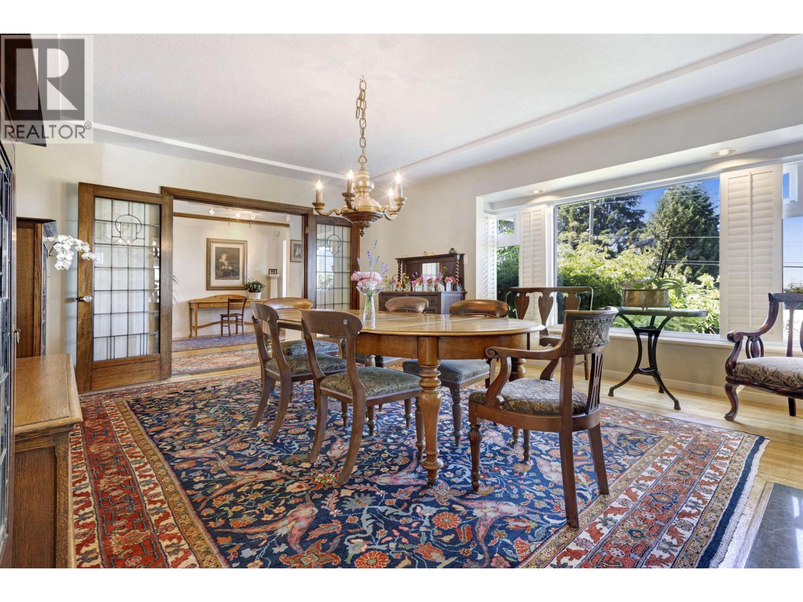 670 Montroyal Boulevard, North Vancouver, British Columbia  V7R 2G3 - Photo 6 - R3009726