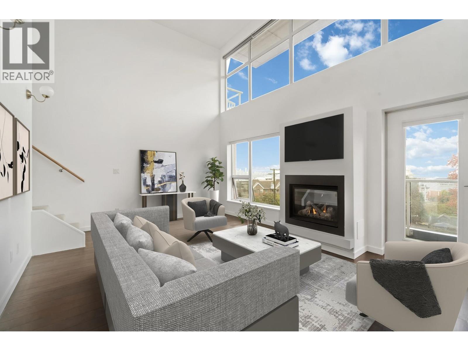 Ph4 1288 Chesterfield Avenue, North Vancouver, British Columbia  V7M 0B1 - Photo 11 - R3061275