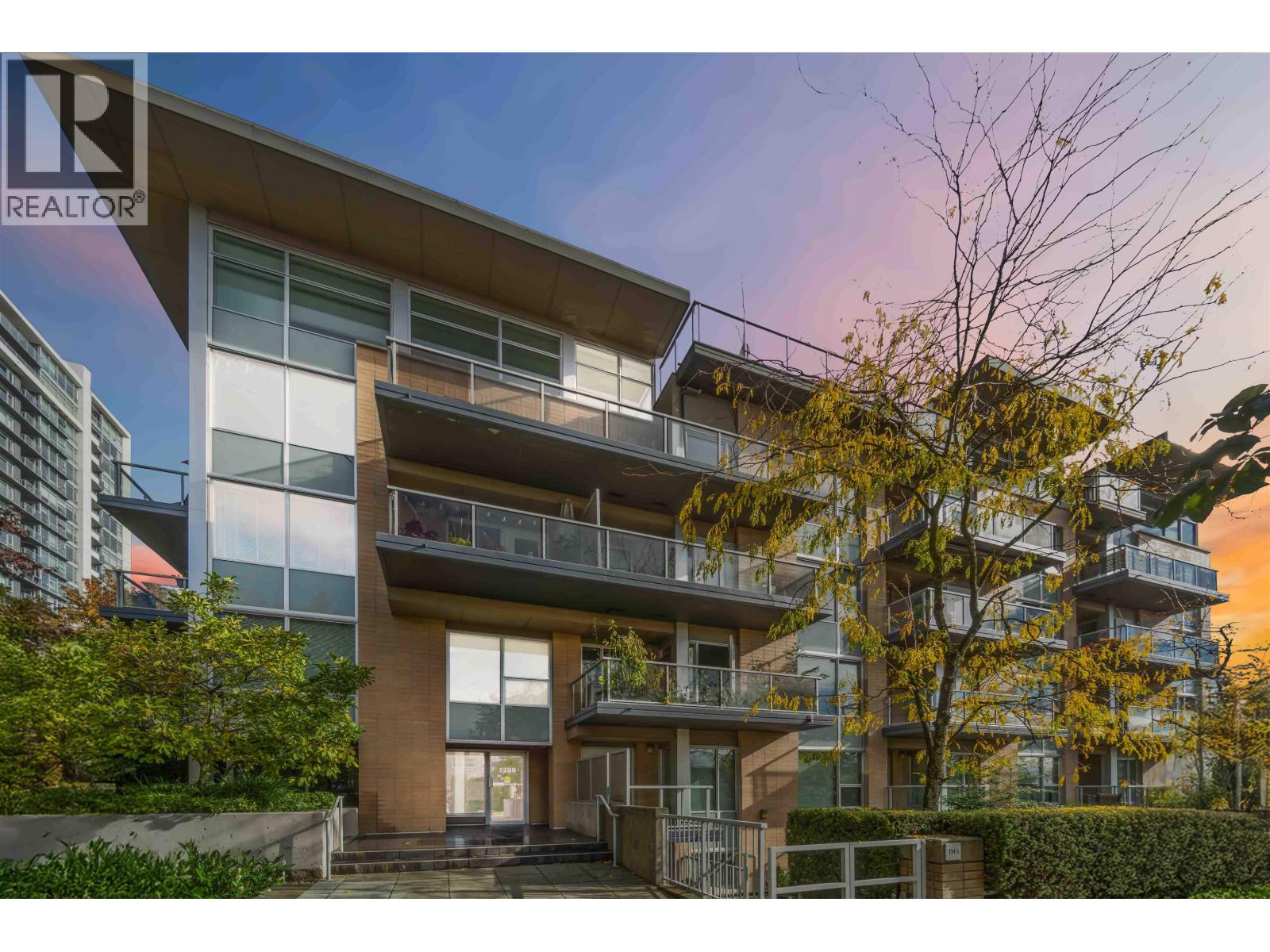 Ph4 1288 Chesterfield Avenue, North Vancouver, British Columbia  V7M 0B1 - Photo 22 - R3061275