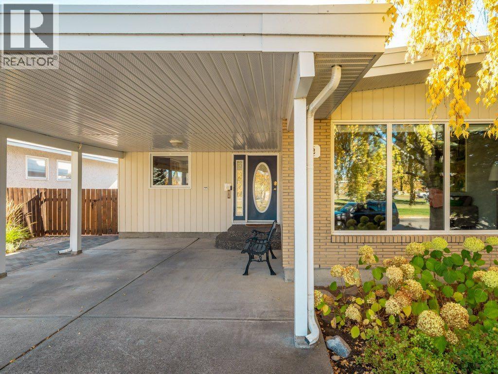 2122 20 Avenue, Lethbridge, Alberta  T1K 1G5 - Photo 2 - A2266041