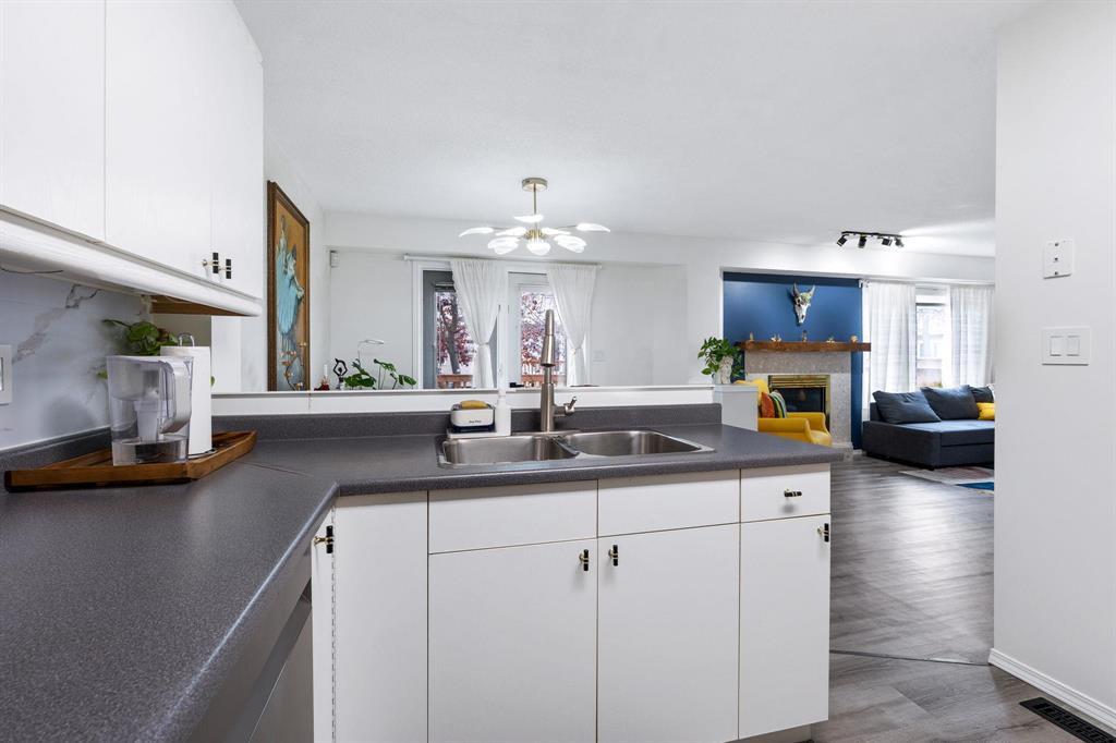 35 650 Warde Avenue, Winnipeg, Manitoba  R2N 3Z7 - Photo 8 - 202527168