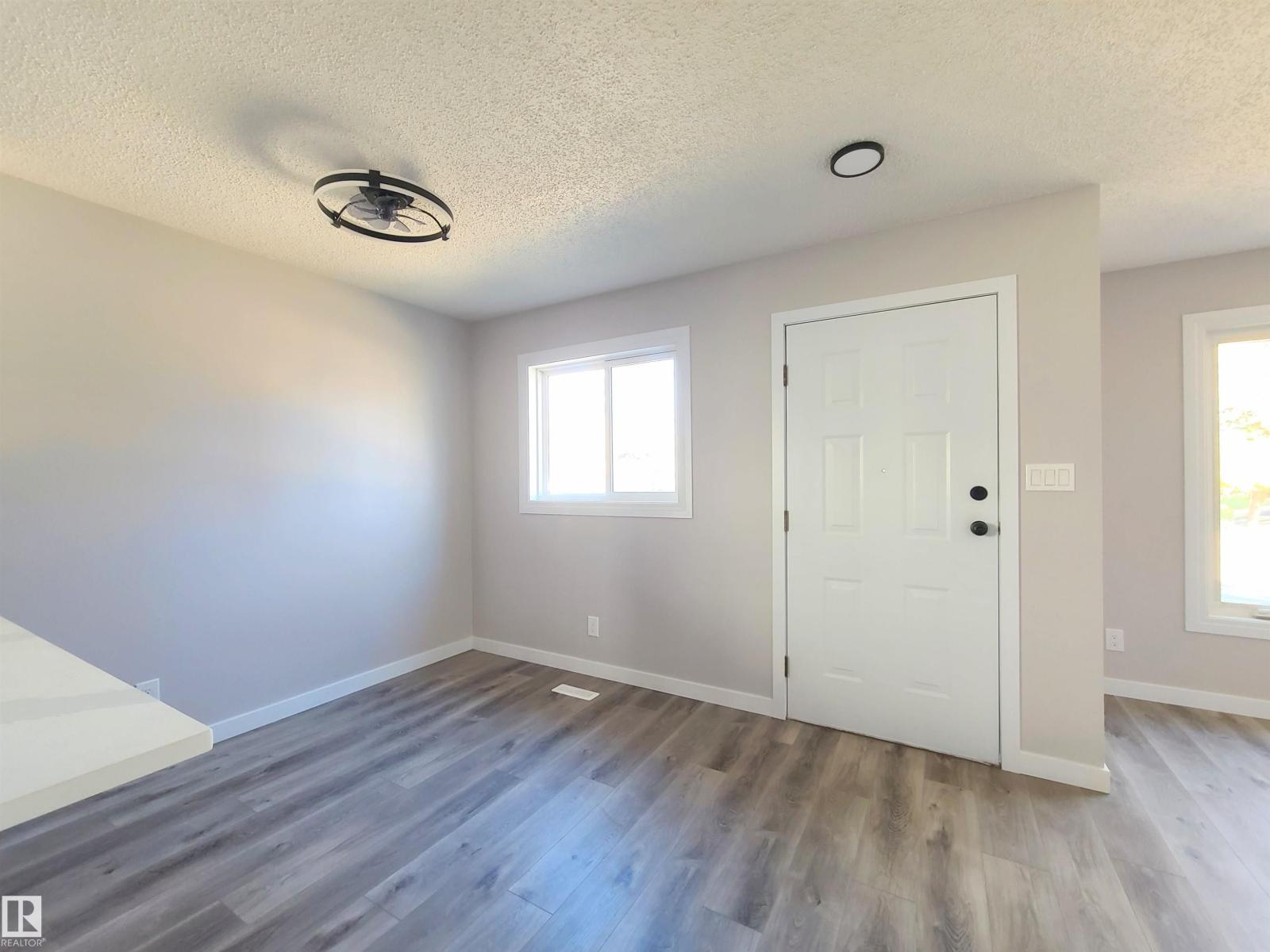 16924 95 St Nw, Edmonton, Alberta  T5T 1Z1 - Photo 9 - E4462861