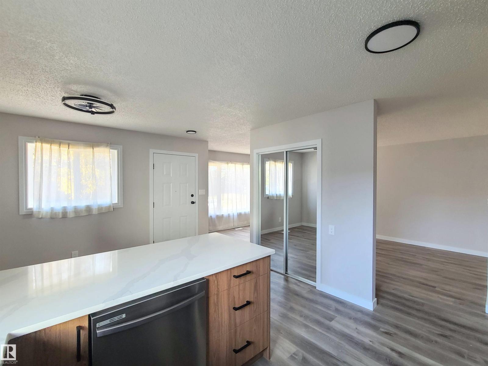 16924 95 St Nw, Edmonton, Alberta  T5T 1Z1 - Photo 7 - E4462861