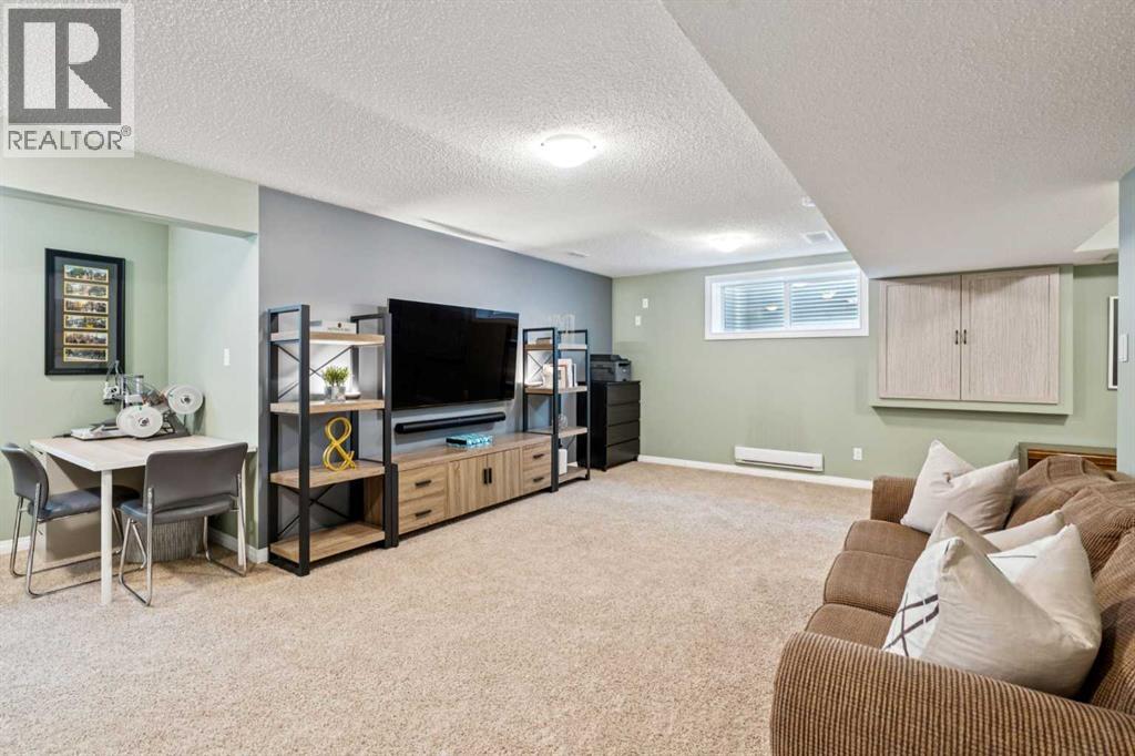 60 Sage Hill Point Nw, Calgary, Alberta  T3R 0H4 - Photo 17 - A2265466