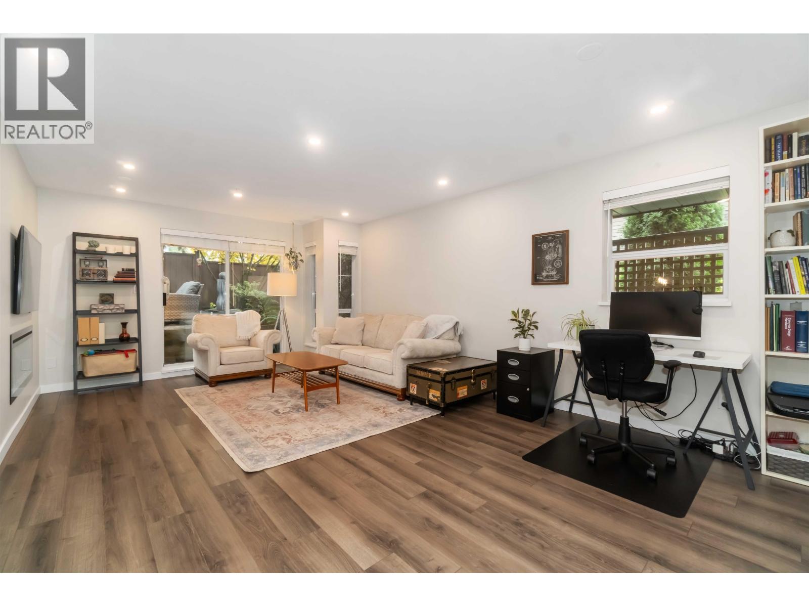 310 1000 Bowron Court, North Vancouver, British Columbia  V7H 2V8 - Photo 6 - R3061181