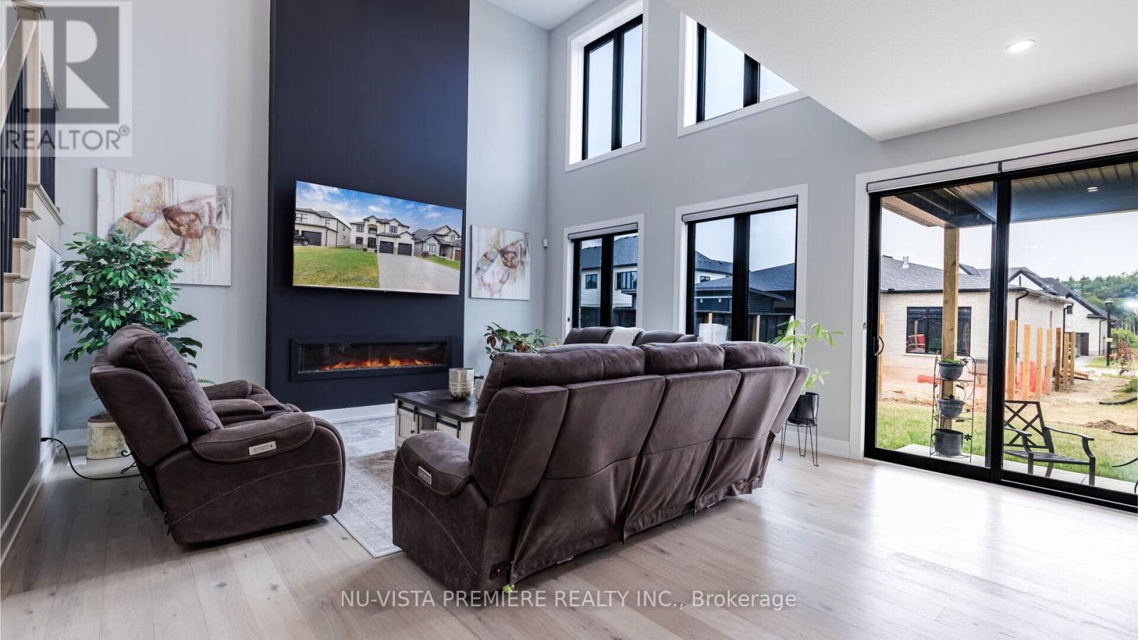 4079 Sugarmaple Crossing, London South, Ontario  N6P 0H6 - Photo 14 - X12477458