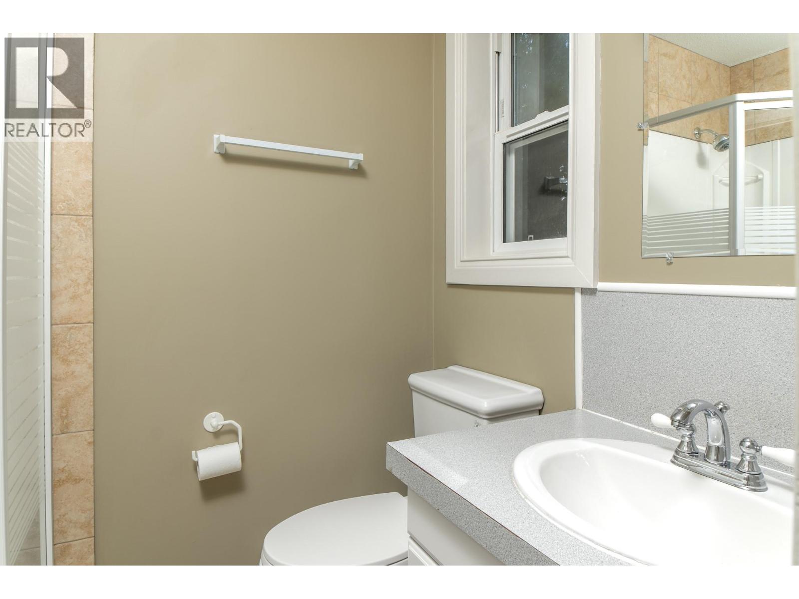 602 Lakeview Arrow Creek Road, Arrow Creek, British Columbia  V0B 1G8 - Photo 16 - 10364100