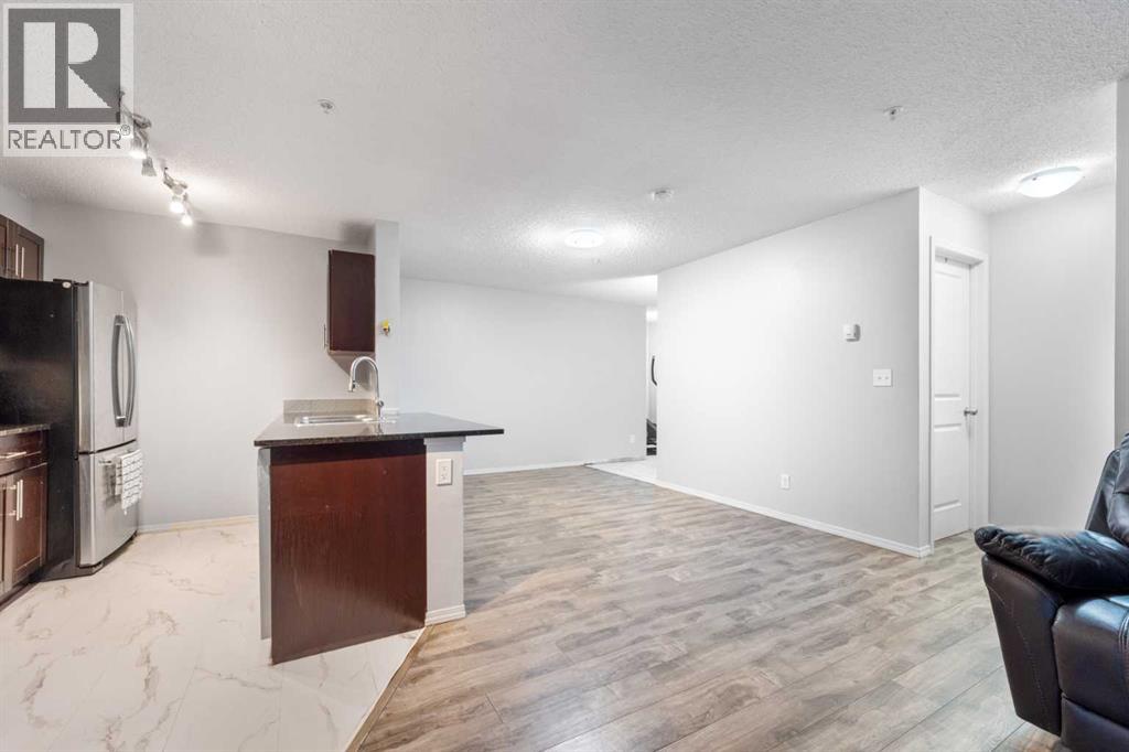 102, 15 Saddlestone Way Ne, Calgary, Alberta  T3J 0S3 - Photo 4 - A2261898