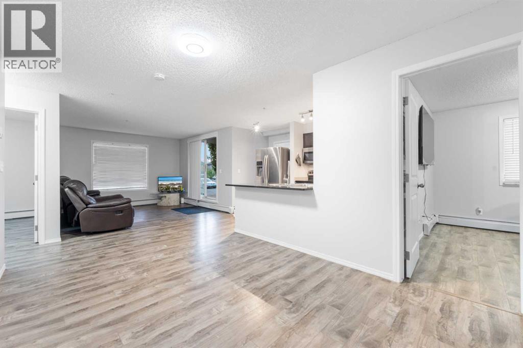 102, 15 Saddlestone Way Ne, Calgary, Alberta  T3J 0S3 - Photo 13 - A2261898