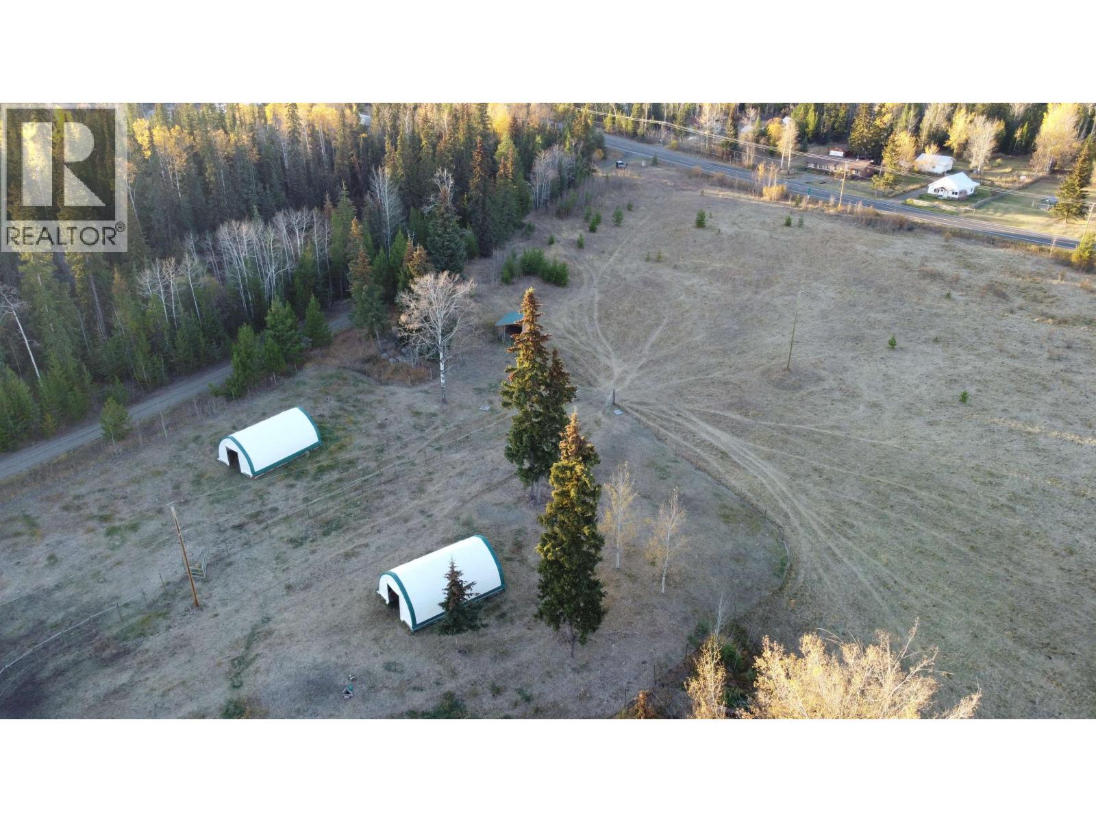 5972 Little Fort 24 Highway, Lone Butte, British Columbia  V0K 1X0 - Photo 19 - R3056060