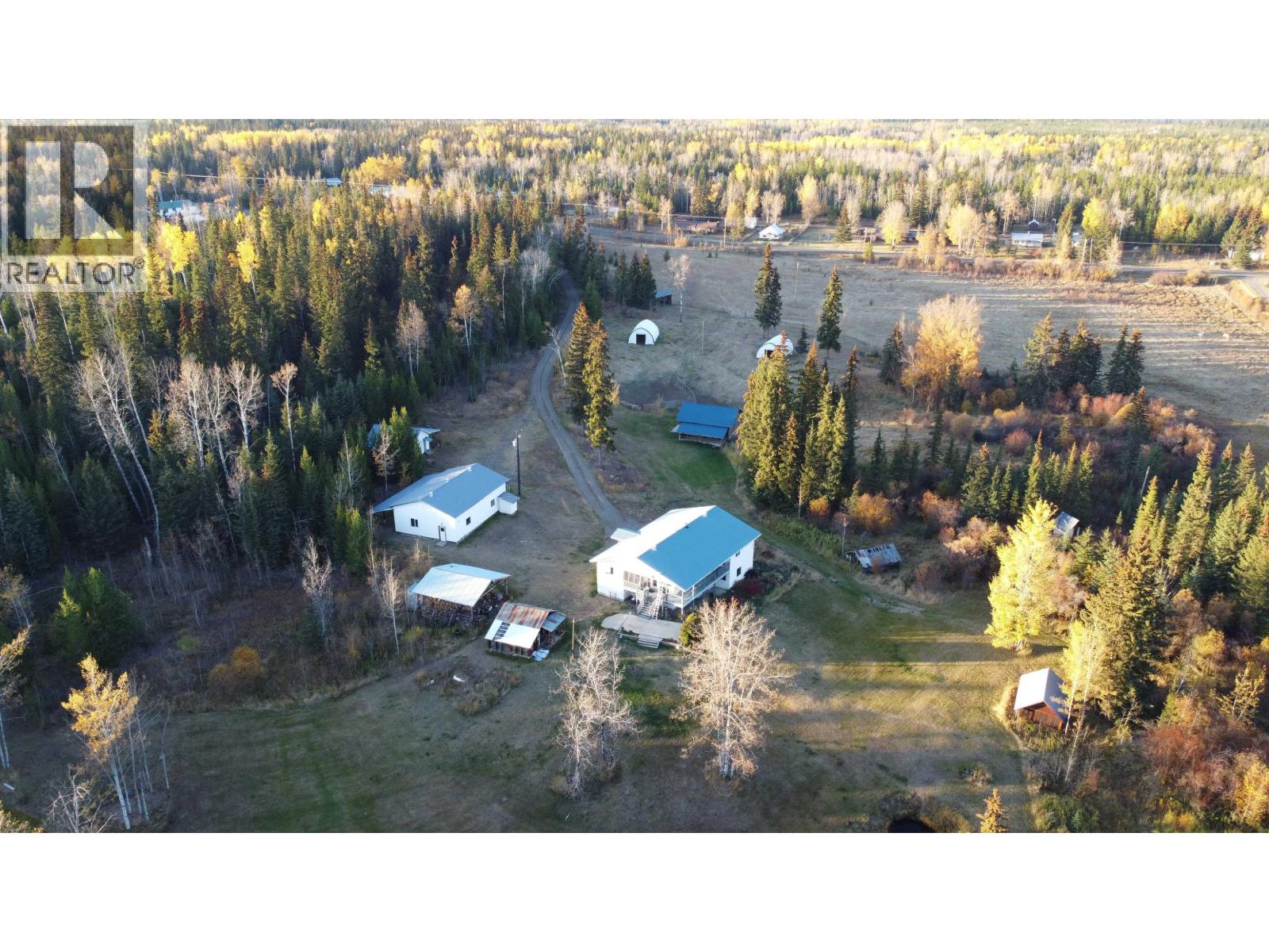 5972 Little Fort 24 Highway, Lone Butte, British Columbia  V0K 1X0 - Photo 14 - R3056060