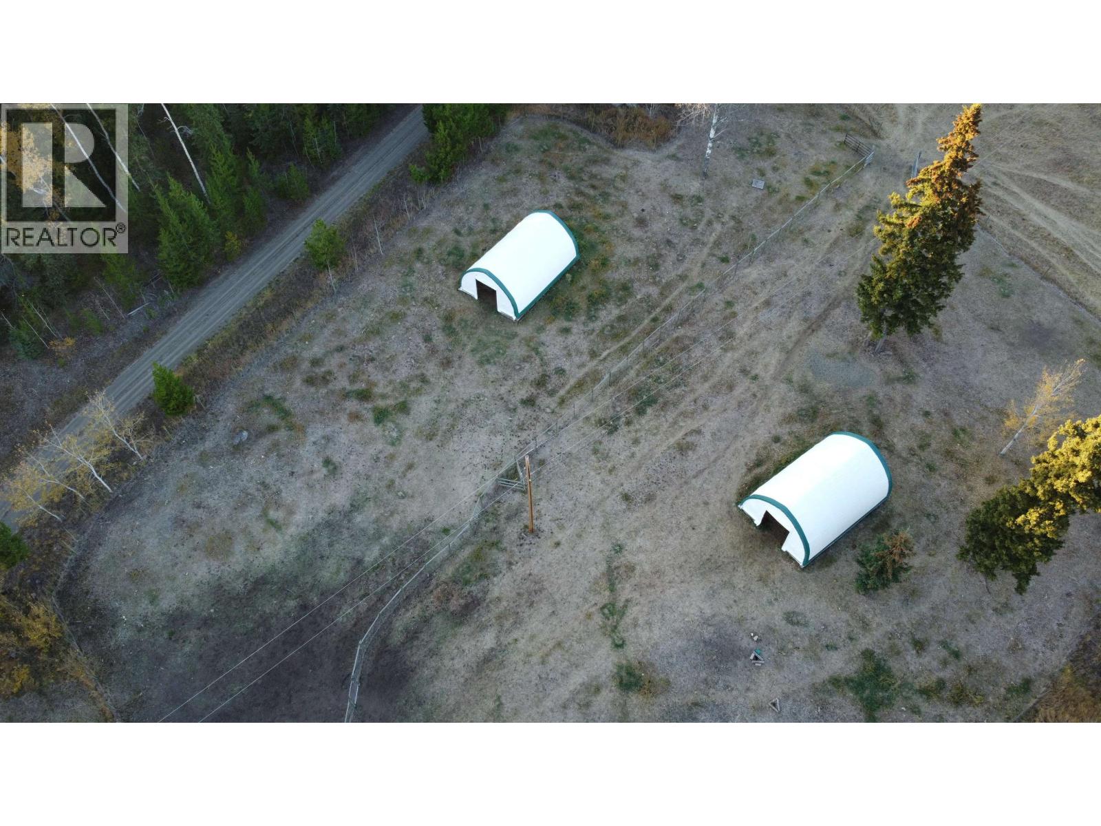 5972 Little Fort 24 Highway, Lone Butte, British Columbia  V0K 1X0 - Photo 18 - R3056060