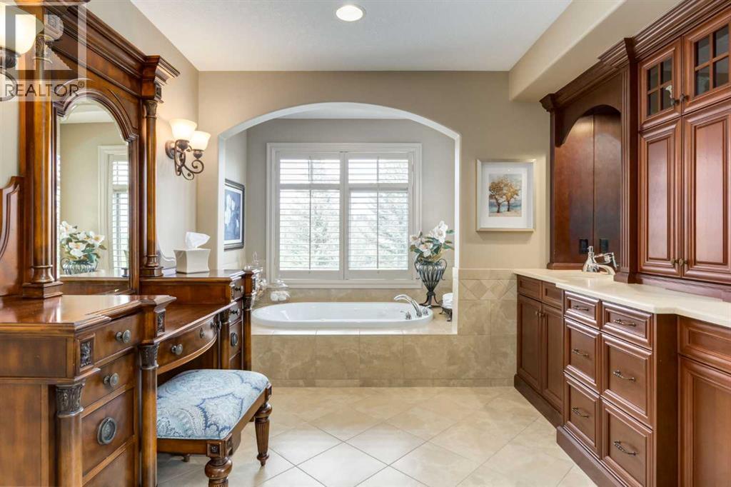 10 Hamptons Cove Nw, Calgary, Alberta  T3A 6B7 - Photo 25 - A2265719