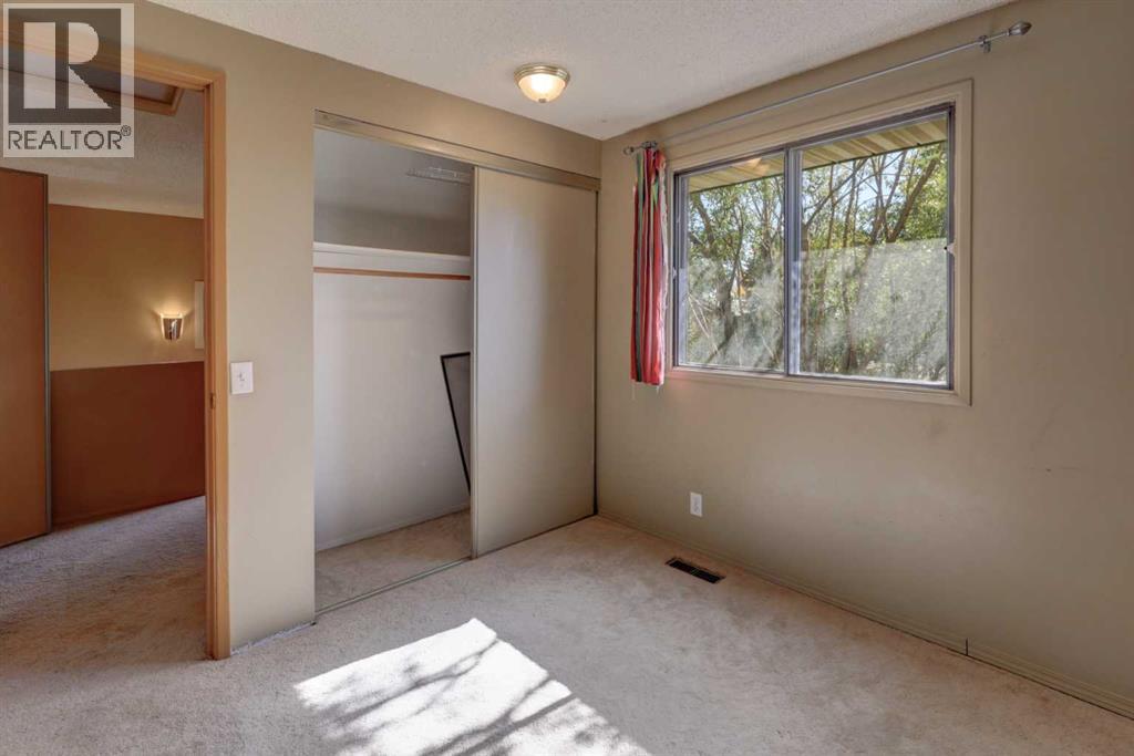 324 Ranchview Court Nw, Calgary, Alberta  T3G 1A6 - Photo 13 - A2259623