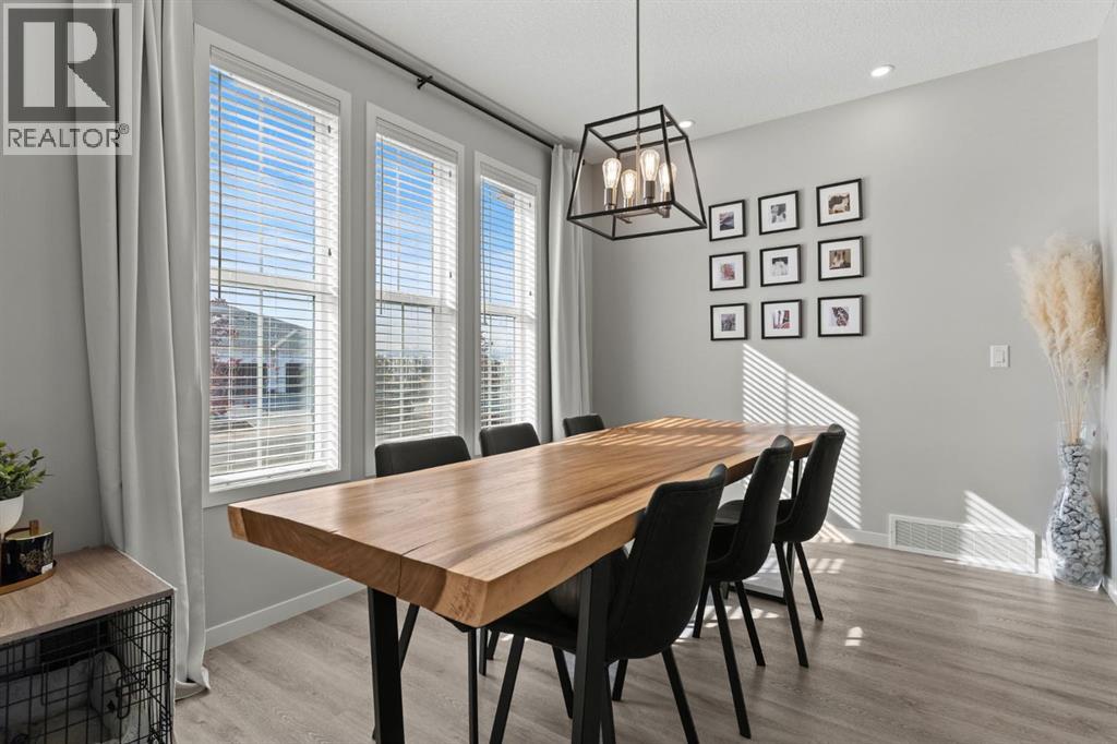 Property at 34 Wolf Crescent image 4
