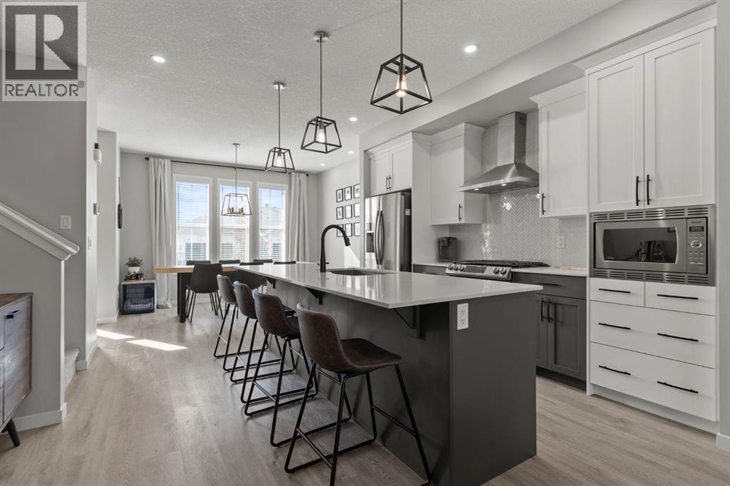 34 Wolf Crescent, Okotoks, Alberta  T1S 5V2 - Photo 7 - A2264524