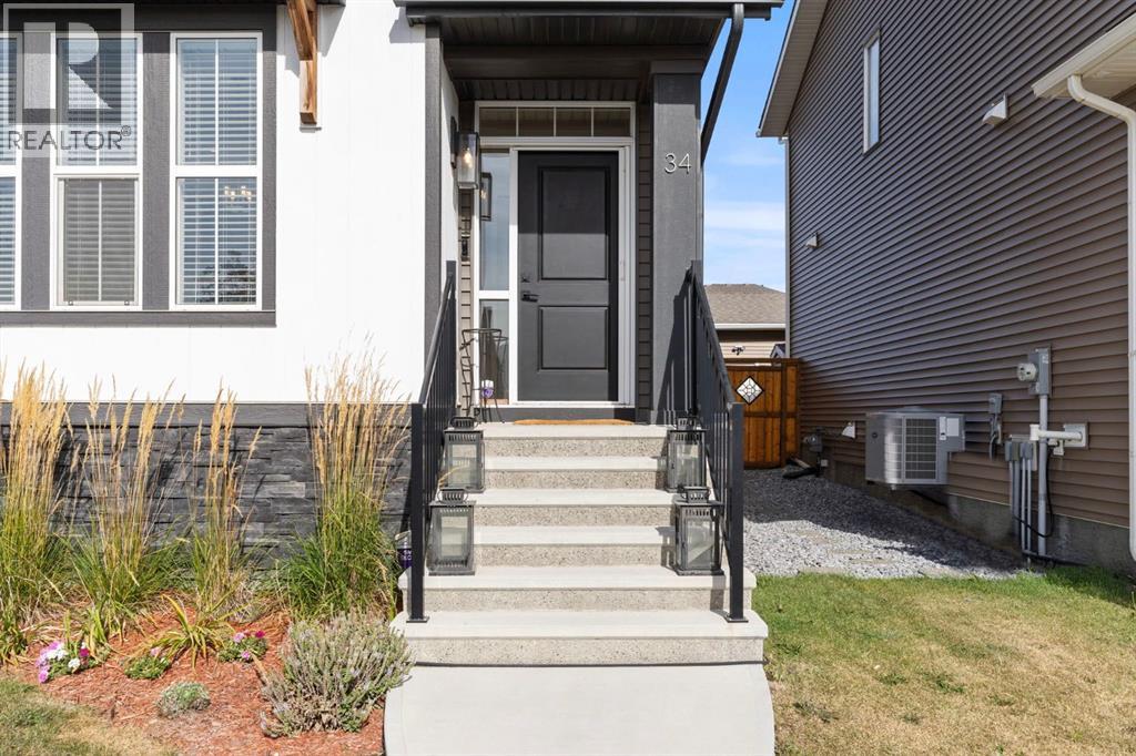Property at 34 Wolf Crescent image 2