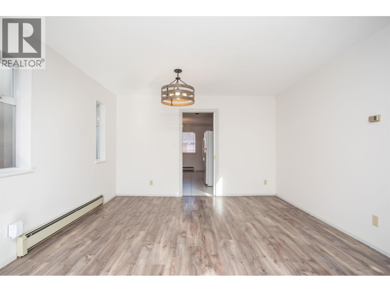 1255 W 64th Avenue, Vancouver, British Columbia  V6P 2M7 - Photo 8 - R3059190
