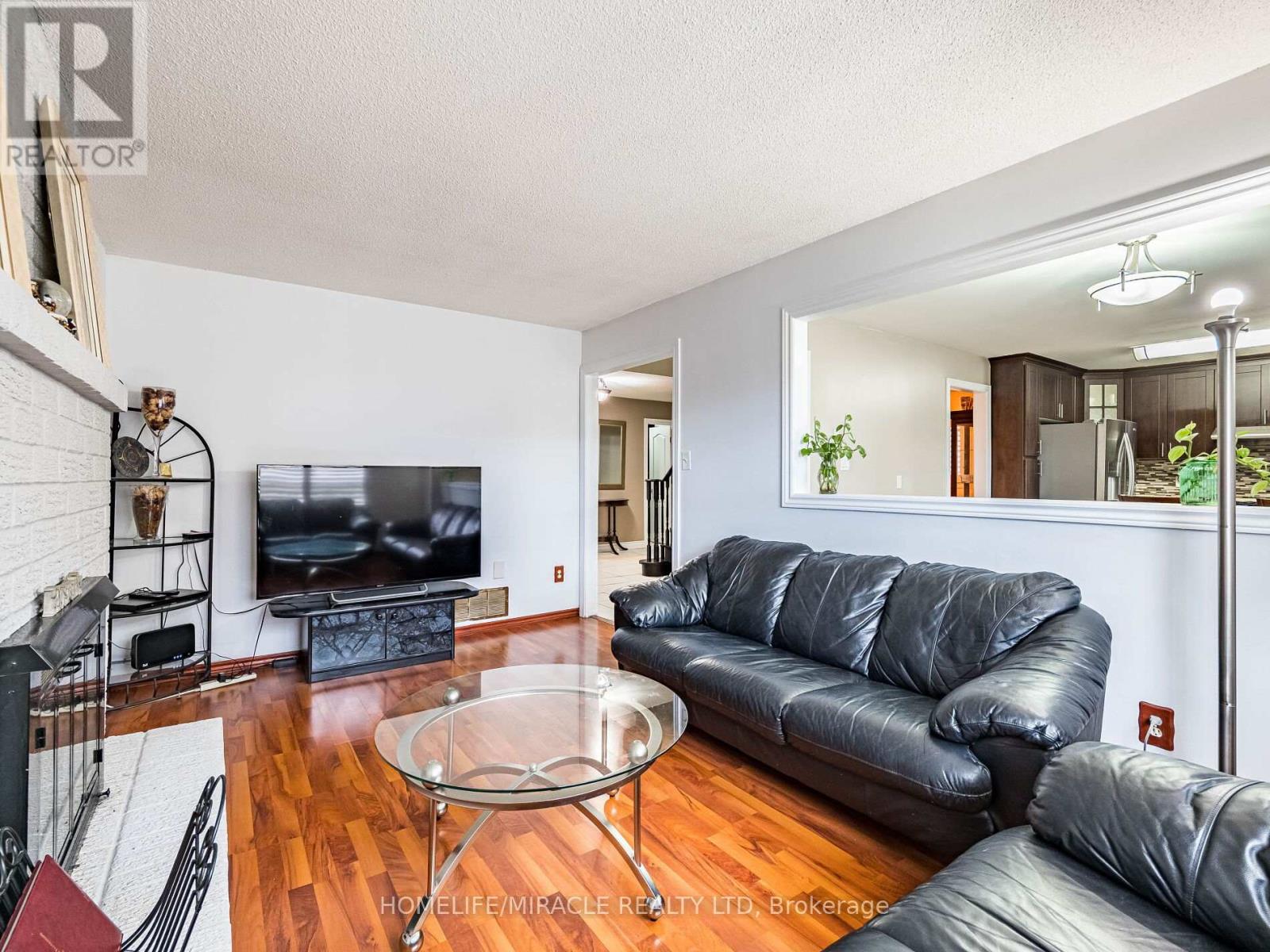 9 Ballycastle Crescent, Brampton, Ontario  L6Z 2V6 - Photo 20 - W12477320