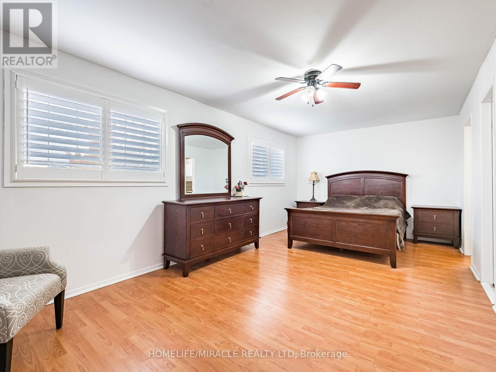 9 Ballycastle Crescent, Brampton, Ontario  L6Z 2V6 - Photo 27 - W12477320