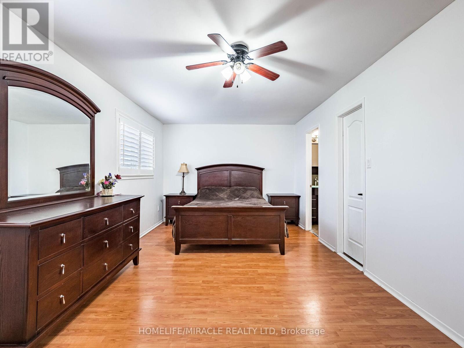 9 Ballycastle Crescent, Brampton, Ontario  L6Z 2V6 - Photo 28 - W12477320