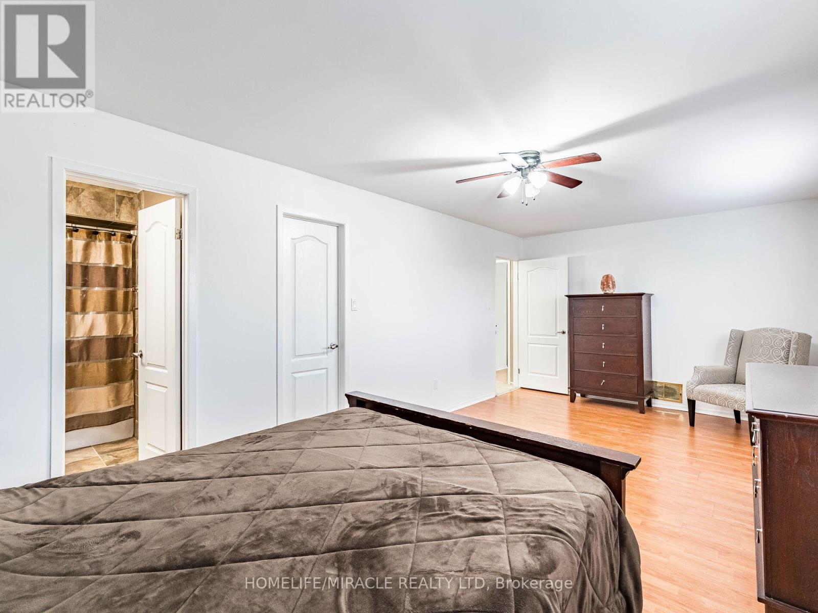 9 Ballycastle Crescent, Brampton, Ontario  L6Z 2V6 - Photo 29 - W12477320