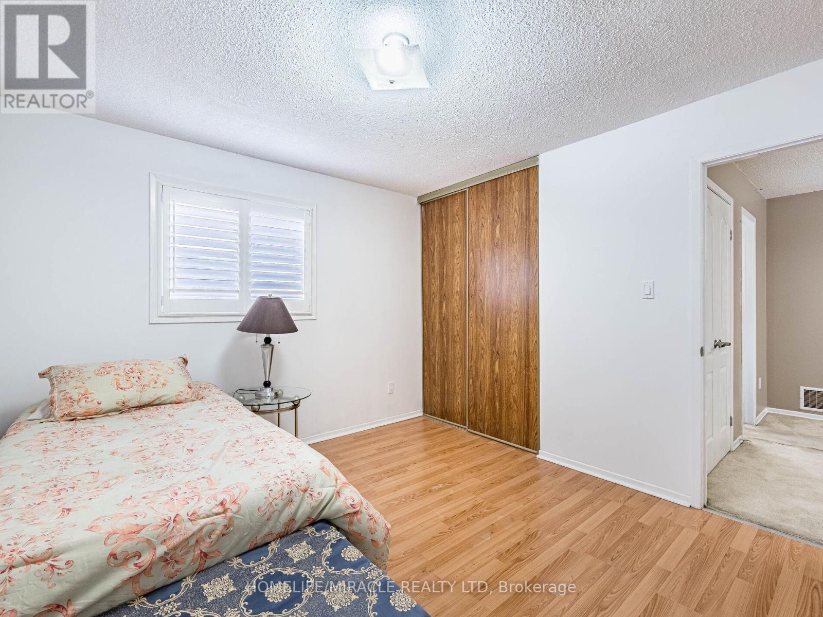 9 Ballycastle Crescent, Brampton, Ontario  L6Z 2V6 - Photo 37 - W12477320