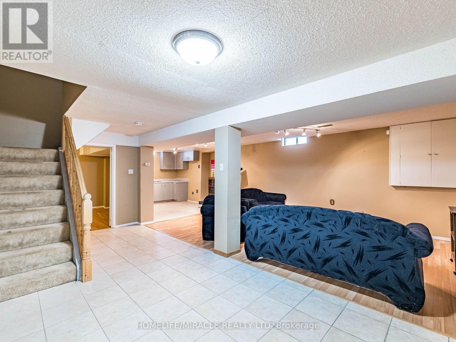 9 Ballycastle Crescent, Brampton, Ontario  L6Z 2V6 - Photo 40 - W12477320