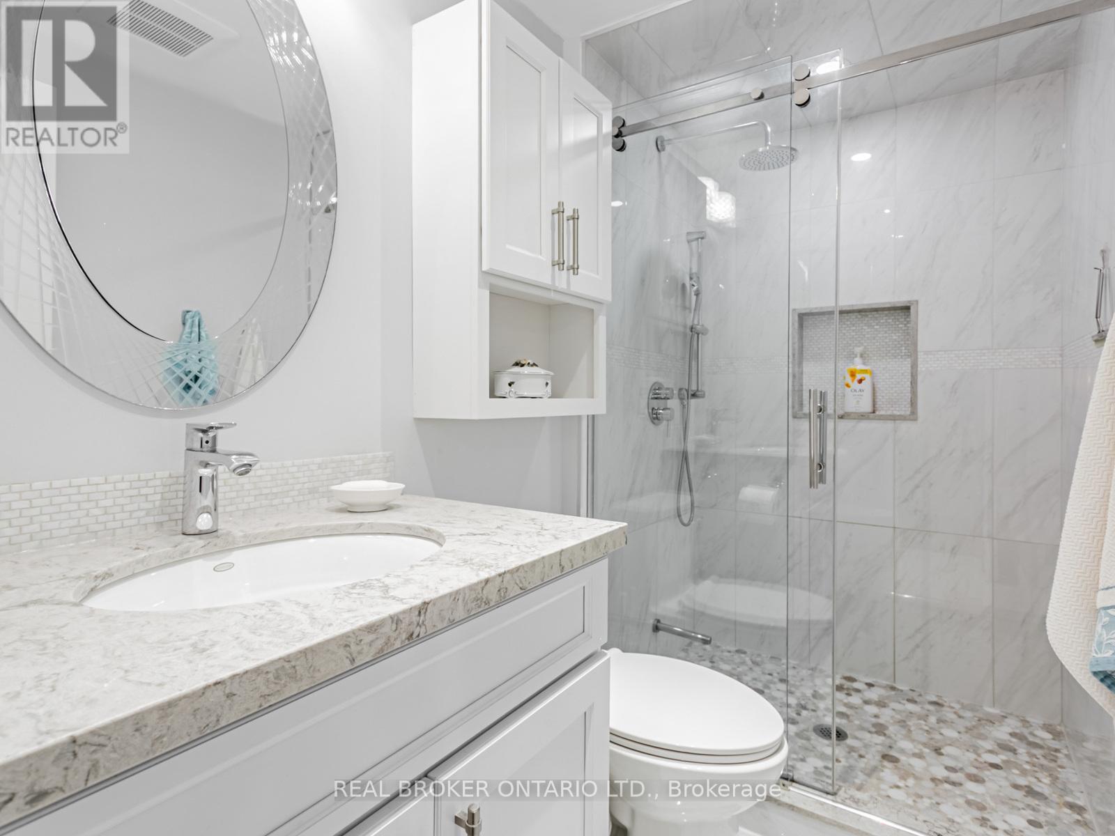 27 - 1060 Walden Circle, Mississauga, Ontario  L5J 4J9 - Photo 24 - W12477336