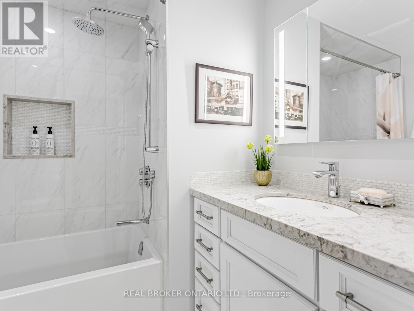 27 - 1060 Walden Circle, Mississauga, Ontario  L5J 4J9 - Photo 28 - W12477336