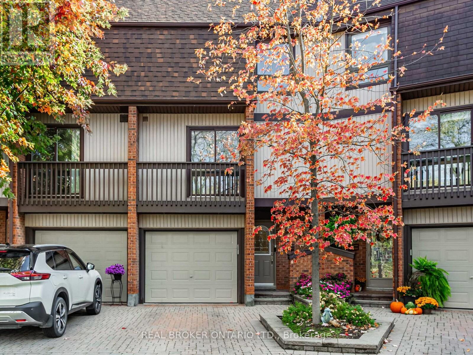 27 - 1060 Walden Circle, Mississauga, Ontario  L5J 4J9 - Photo 34 - W12477336