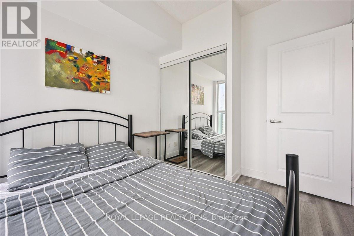 1008 - 60 Absolute Avenue, Mississauga, Ontario  L4Z 0A9 - Photo 17 - W12477340